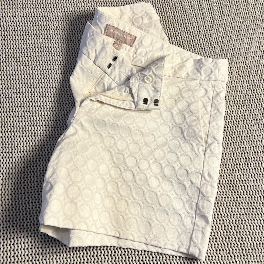 Banana Republic Summer White Shorts